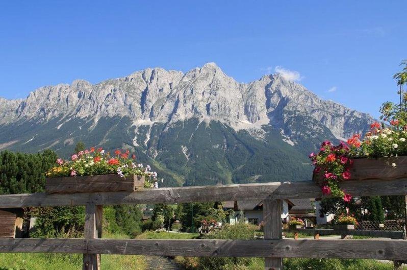 Pension Tilly Niederöblarn Екстериор снимка